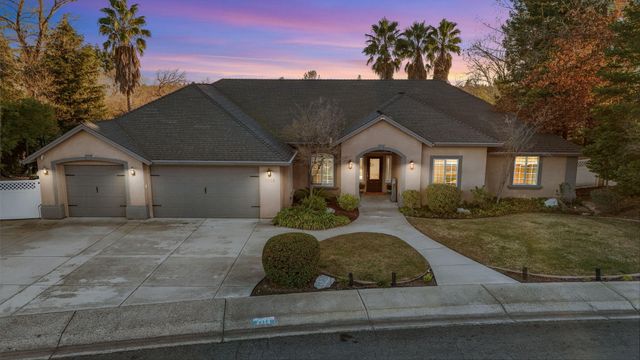 2358 Cumberland Drive, Redding, CA 96001