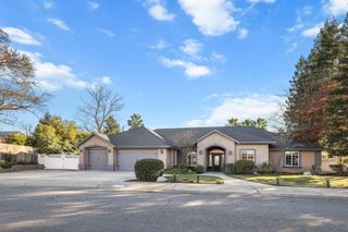 2358 Cumberland Drive, Redding, CA 96001