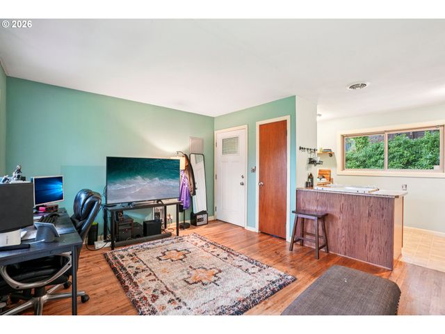 12444 Sw 57TH Ave, Portland, OR 97219