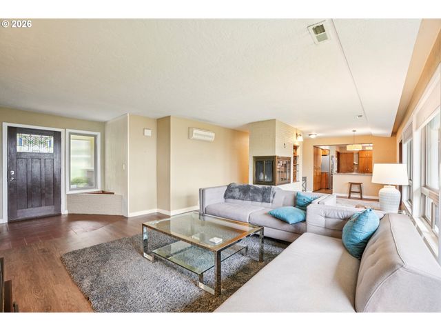 12444 Sw 57TH Ave, Portland, OR 97219