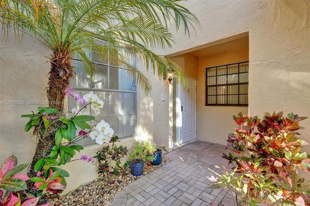 6765 Montego Bay Boulevard E, Boca Raton, FL 33433