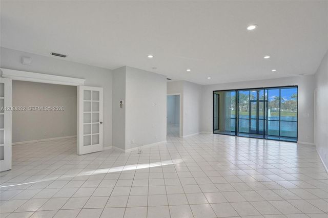 6765 Montego Bay Boulevard E, Boca Raton, FL 33433