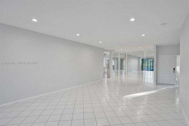 6765 Montego Bay Boulevard E, Boca Raton, FL 33433