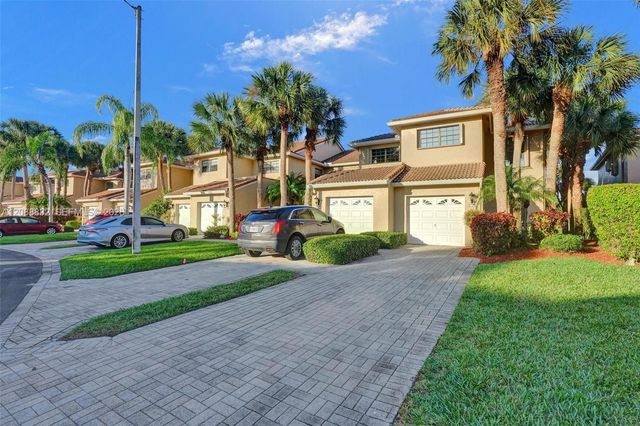 6765 Montego Bay Boulevard E, Boca Raton, FL 33433