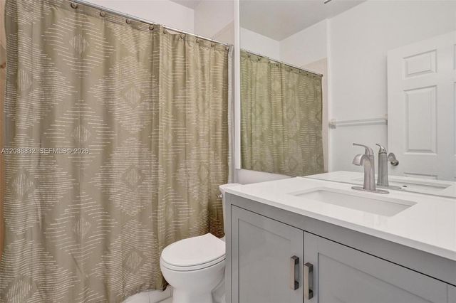 6765 Montego Bay Boulevard E, Boca Raton, FL 33433