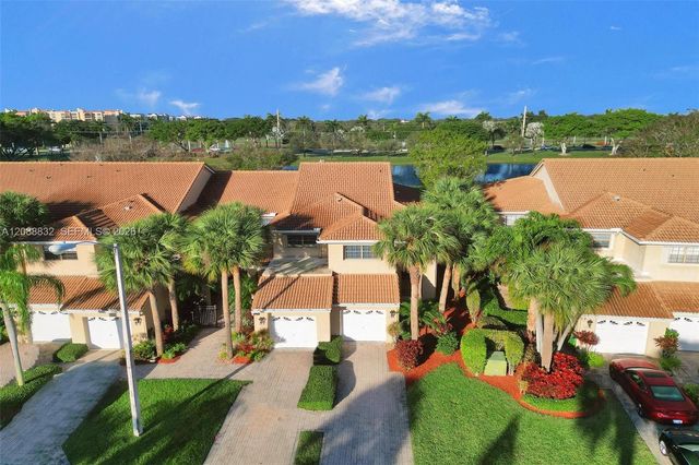 6765 Montego Bay Boulevard E, Boca Raton, FL 33433