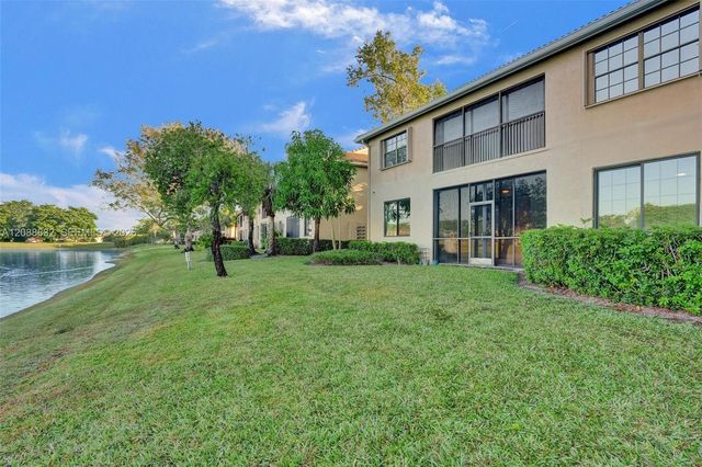 6765 Montego Bay Boulevard E, Boca Raton, FL 33433