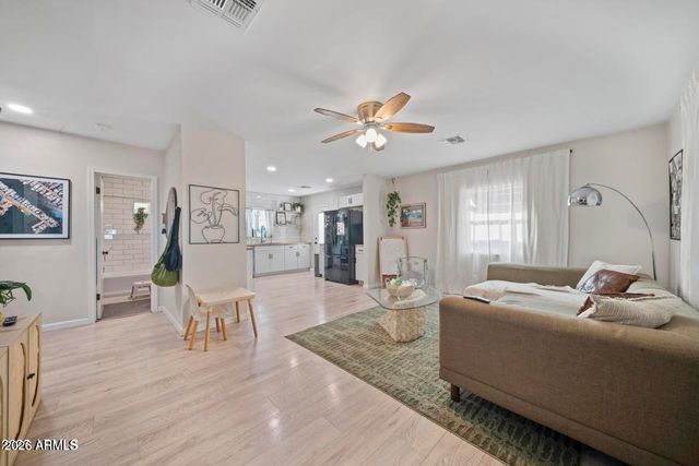 2547 W ADAMS Street, Phoenix, AZ 85009