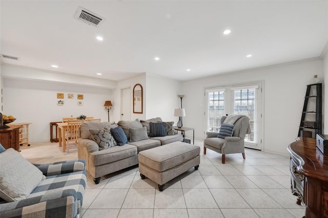 14690 Perthshire Road C, Houston, TX 77079