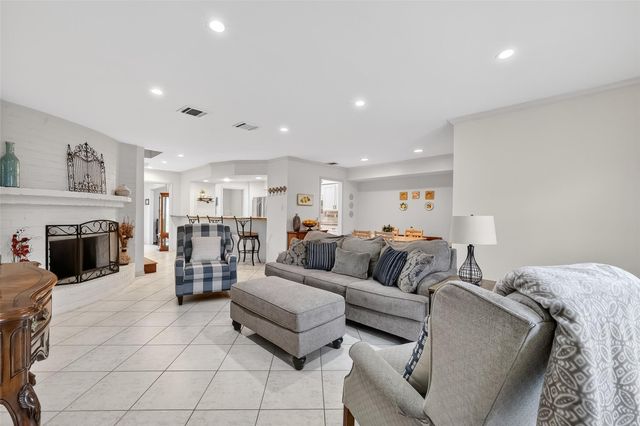 14690 Perthshire Road C, Houston, TX 77079