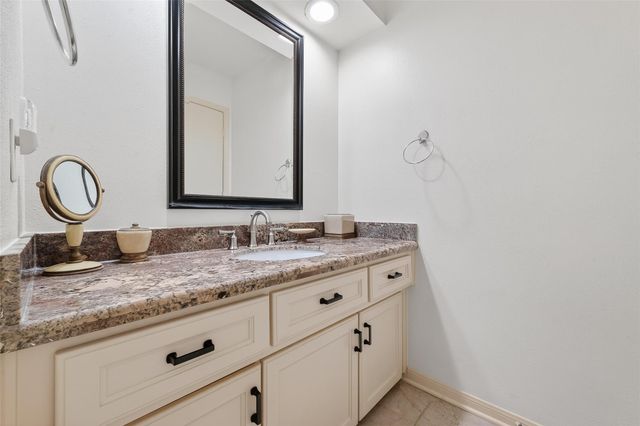 14690 Perthshire Road C, Houston, TX 77079