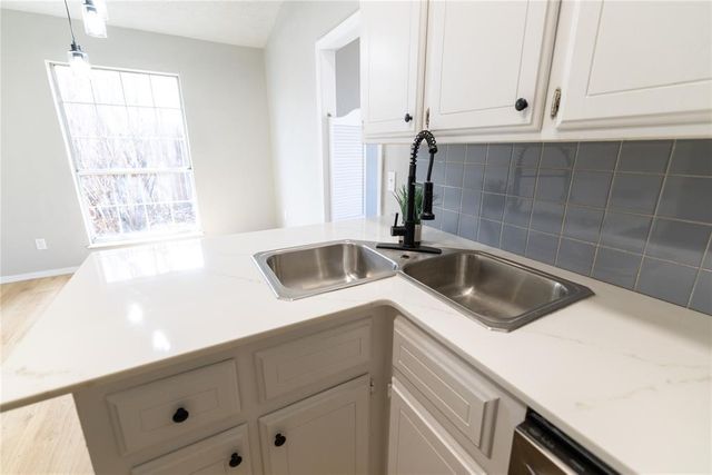 10413 Doris Place, Oklahoma City, OK 73162