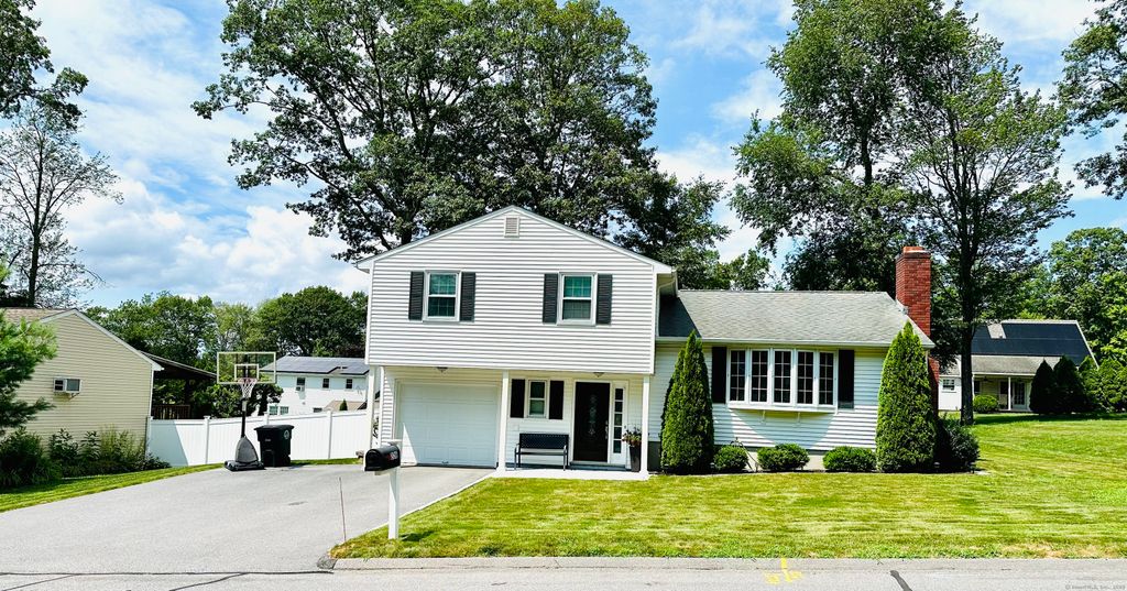 226 Birchwood Drive, Torrington, CT 06790