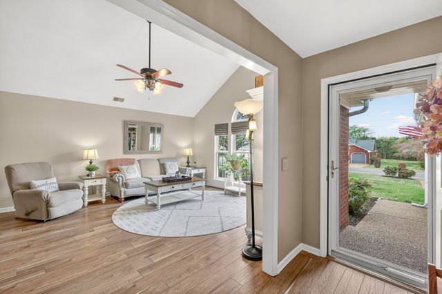 510 Williamsport Dr, Smyrna, TN 37167