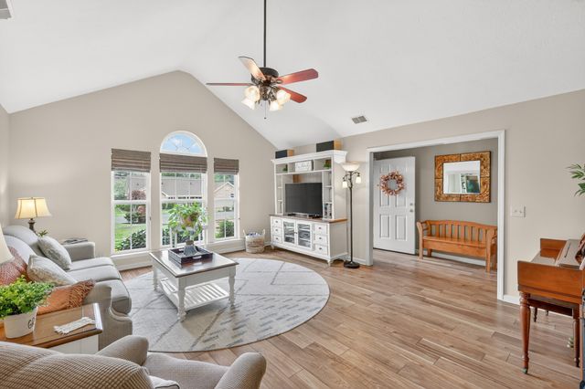 510 Williamsport Dr, Smyrna, TN 37167