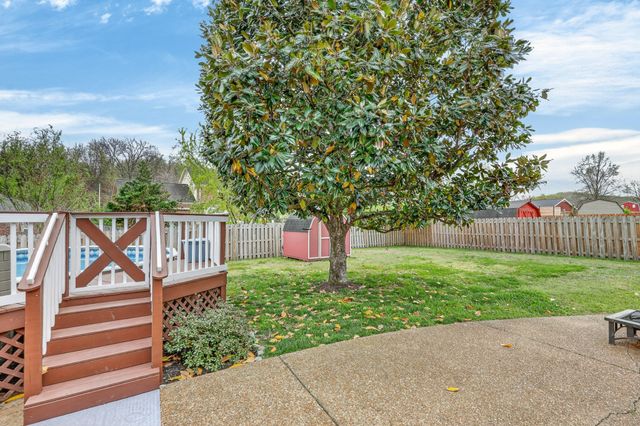 510 Williamsport Dr, Smyrna, TN 37167