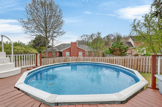 510 Williamsport Dr, Smyrna, TN 37167