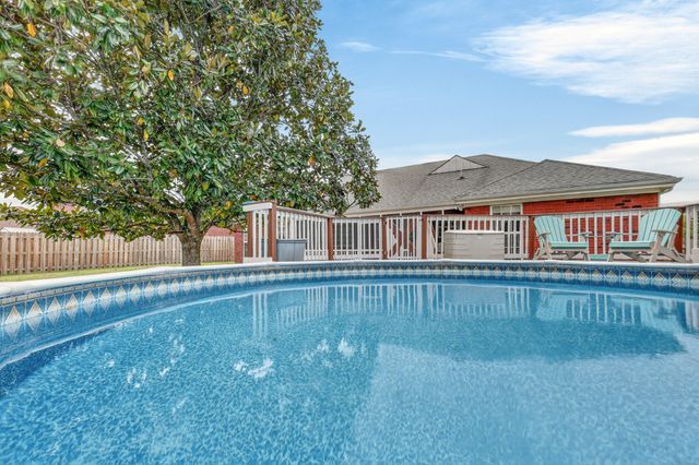 510 Williamsport Dr, Smyrna, TN 37167