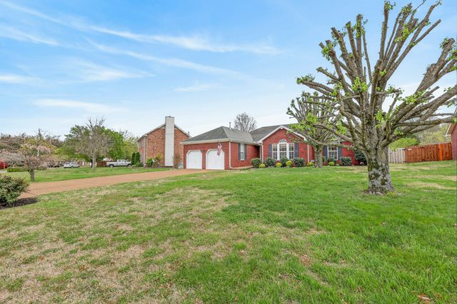 510 Williamsport Dr, Smyrna, TN 37167