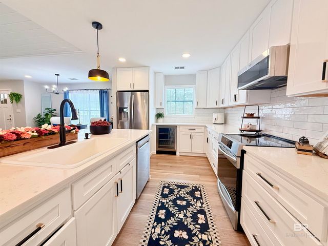 22049 W Hill N Dale Drive, Silverhill, AL 36576