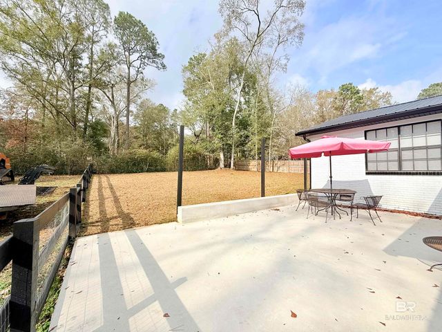 22049 W Hill N Dale Drive, Silverhill, AL 36576