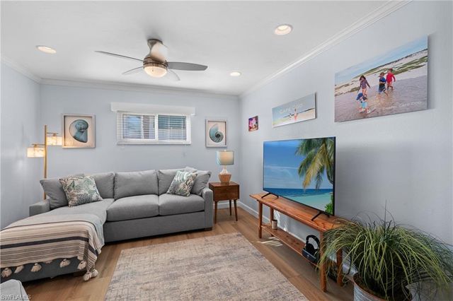 3607 Rita LN, St. James City, FL 33956