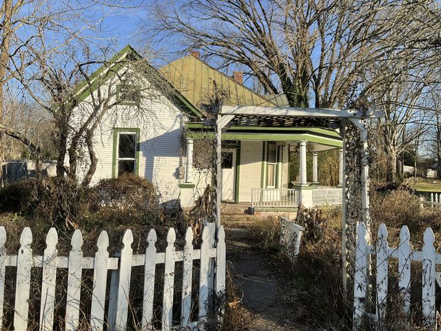 119 Richland Ave, Watertown, TN 37184