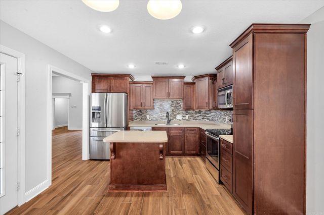 107 Emma Drive, Brookland, AR 72417