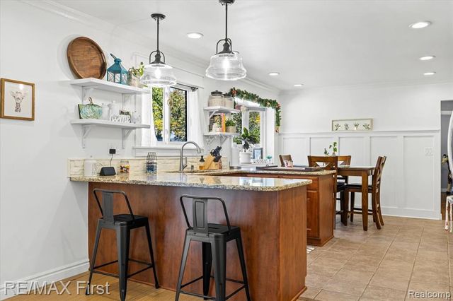 29553 Cunningham Drive, Warren, MI 48092