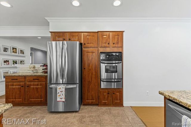 29553 Cunningham Drive, Warren, MI 48092