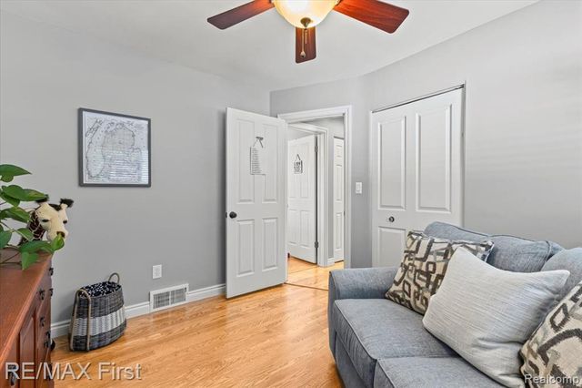 29553 Cunningham Drive, Warren, MI 48092