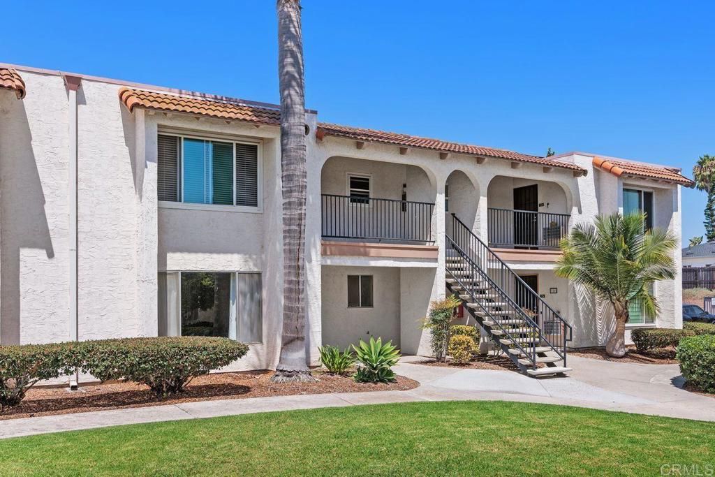 128 Candice Place, Vista, CA 92083 — photo 2