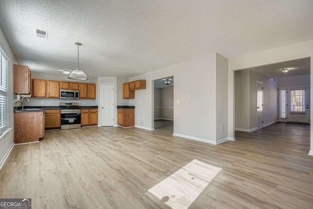 6068 Trotters Circle, Fairburn, GA 30213