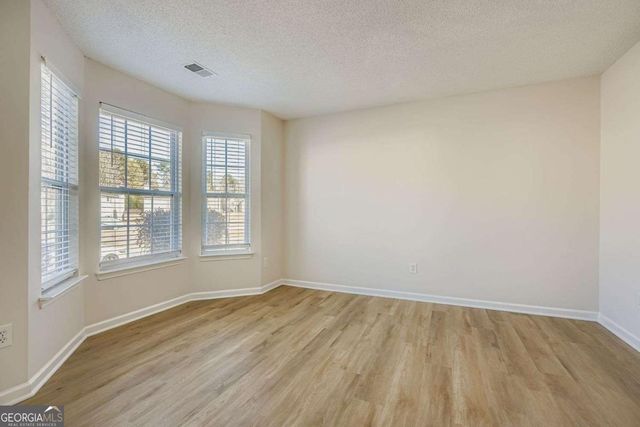 6068 Trotters Circle, Fairburn, GA 30213