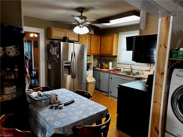 312 Robbins Street, Greensboro, NC 27406