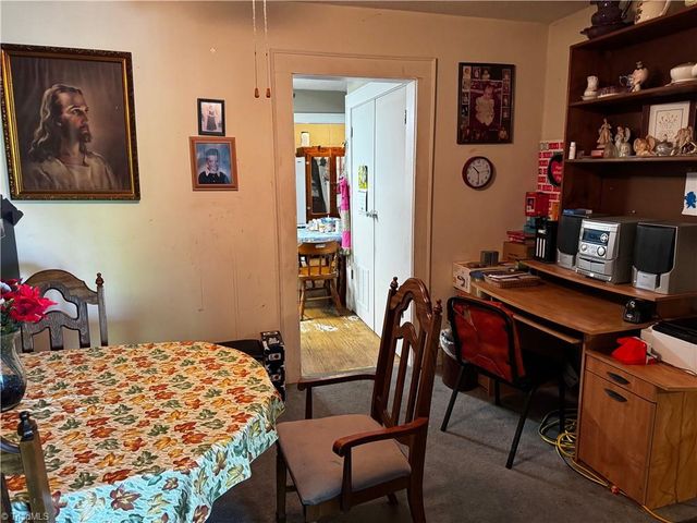 312 Robbins Street, Greensboro, NC 27406