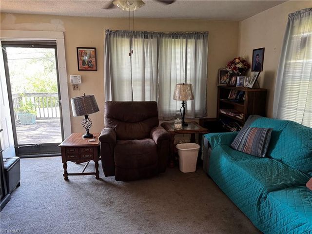 312 Robbins Street, Greensboro, NC 27406