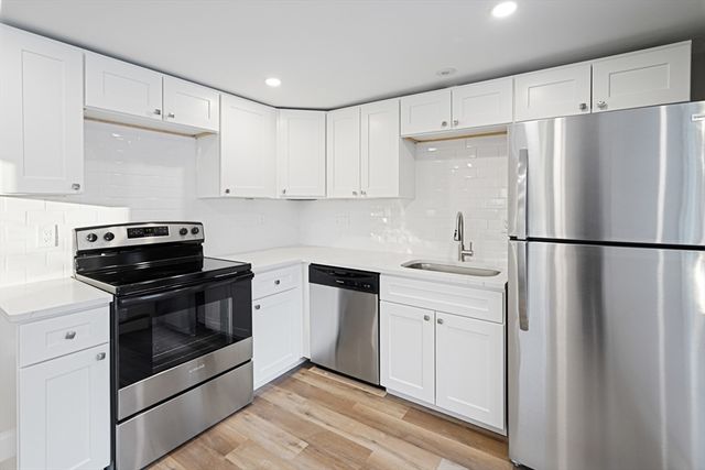 98 Southville A, Southborough, MA 01772