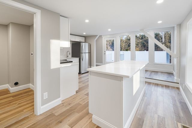 98 Southville A, Southborough, MA 01772