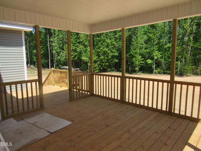 317 Coats Ridge Drive, Benson, NC 27504