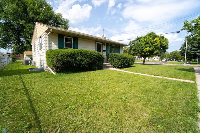 2901 10th Avenue N, Fargo, ND 58102