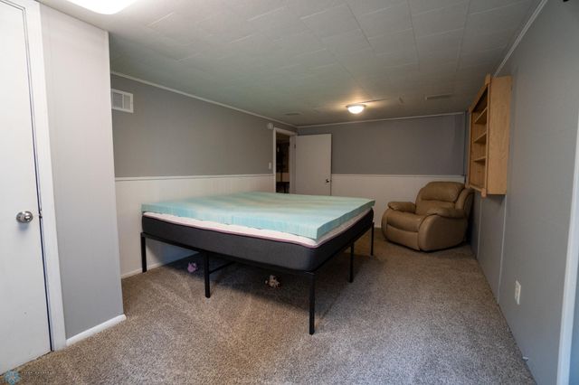 2901 10th Avenue N, Fargo, ND 58102