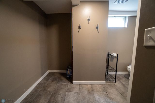 2901 10th Avenue N, Fargo, ND 58102