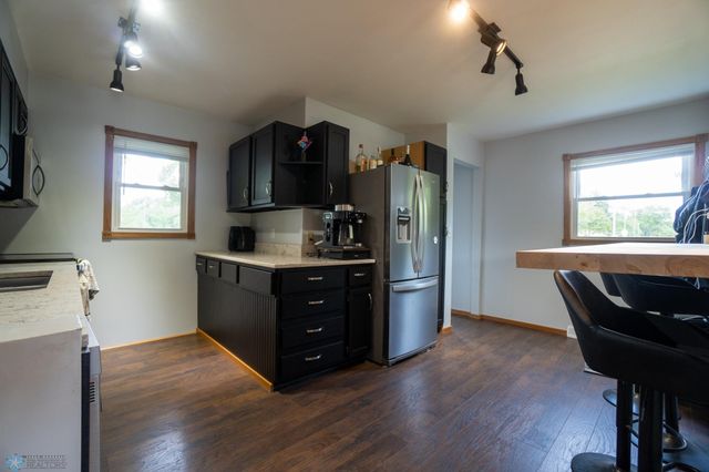 2901 10th Avenue N, Fargo, ND 58102