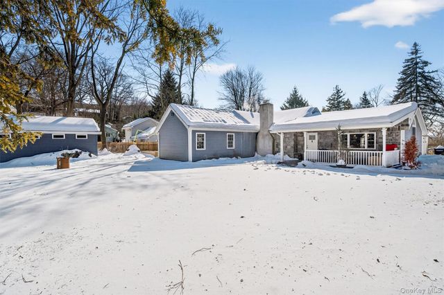 23 Pine Hill Drive, Greenwood Lake, NY 10925