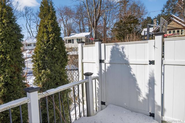 23 Pine Hill Drive, Greenwood Lake, NY 10925