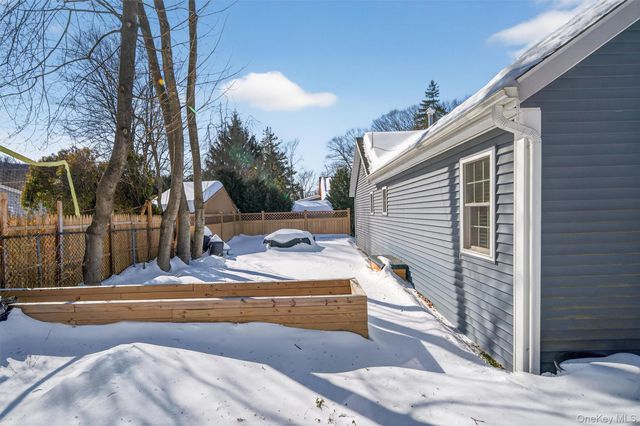 23 Pine Hill Drive, Greenwood Lake, NY 10925