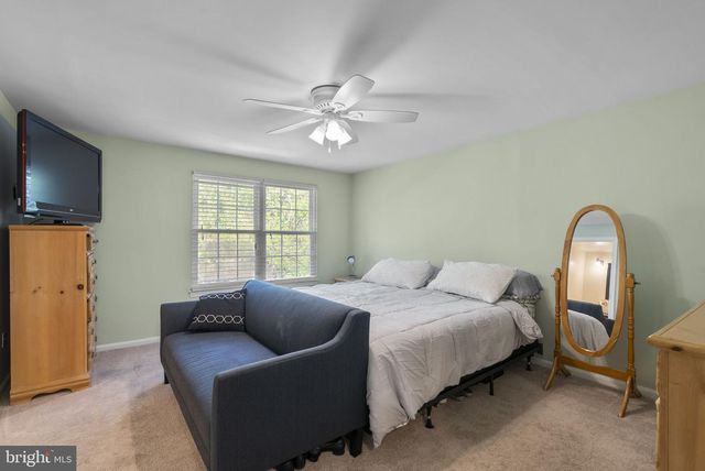 15048 SHAMROCK RIDGE RD, Silver Spring, MD 20906