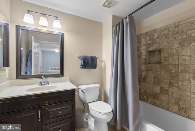 15048 SHAMROCK RIDGE RD, Silver Spring, MD 20906