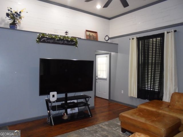 305 S Jackson Street, Hartwell, GA 30643